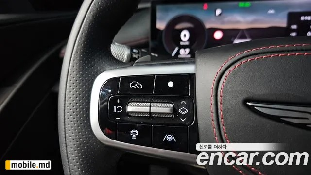 2025 Genesis G80 — photo 16