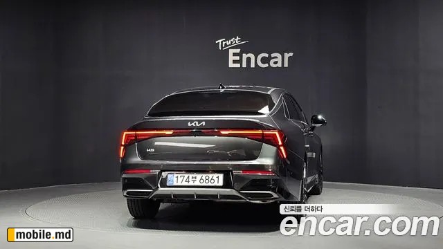 2025 Kia K5 — photo 4