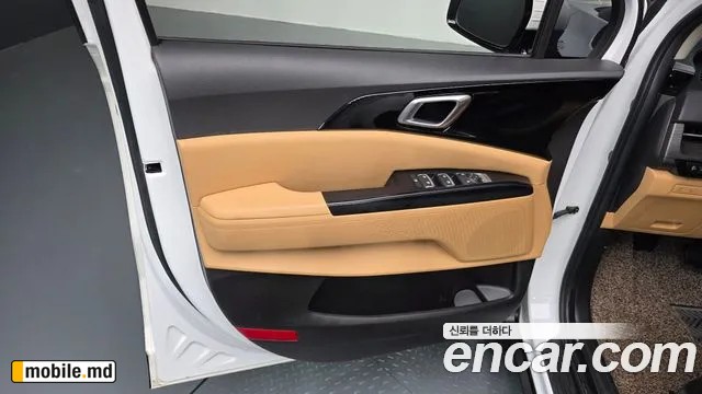 2021 Kia Canival — photo 24