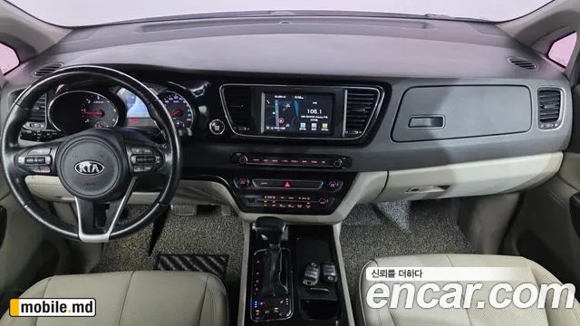 2017 Kia Canival — photo 7