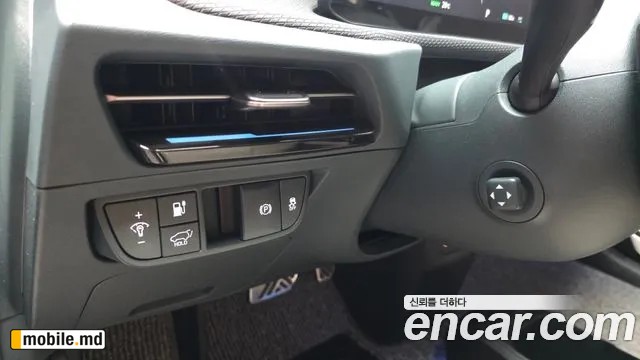 2025 Kia EV6 — photo 36