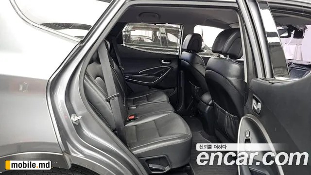 2016 Hyundai Santafe — photo 12