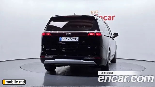 2021 Kia Canival — photo 4