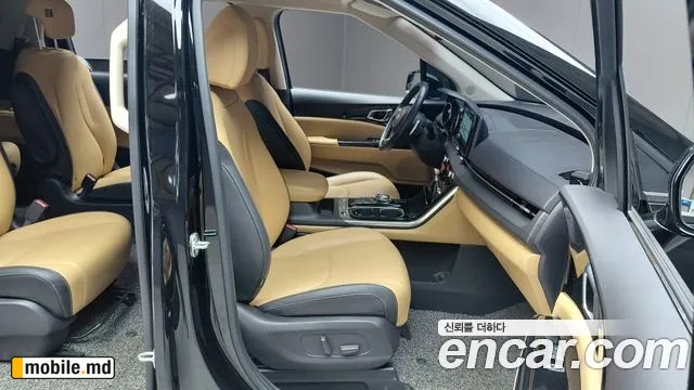 2021 Kia Canival — photo 10