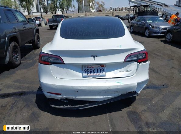 2019 Tesla Model 3 — photo 17