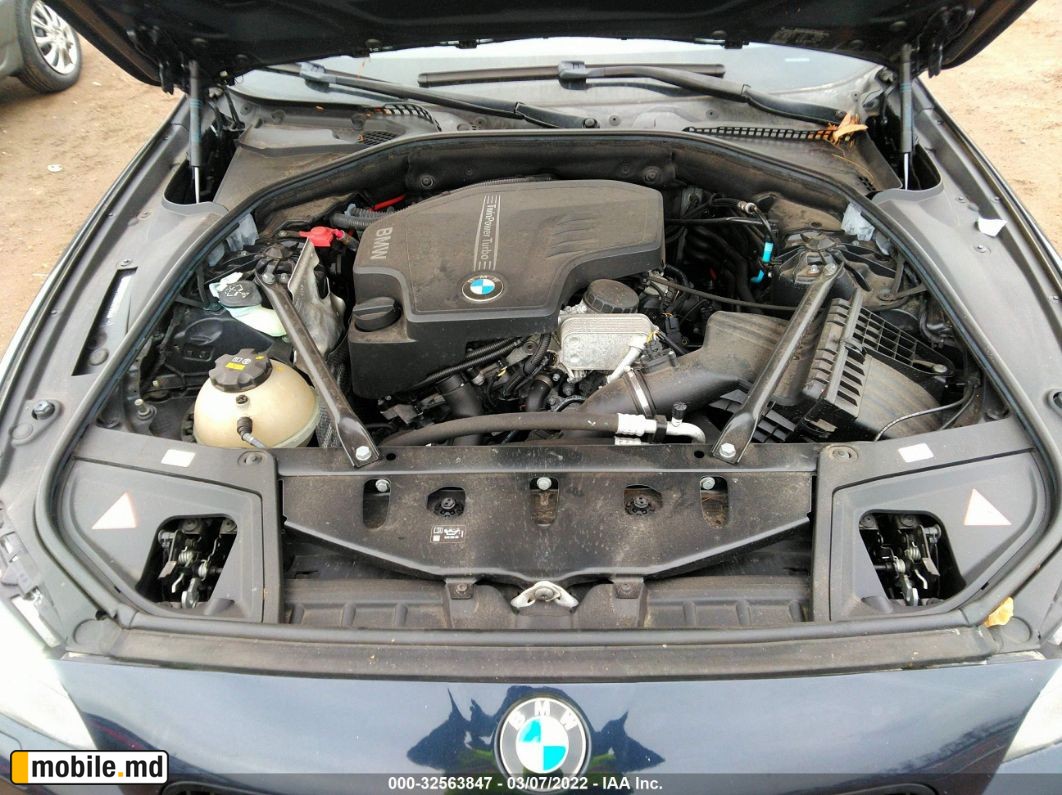 2016 BMW 5 Series — photo 10