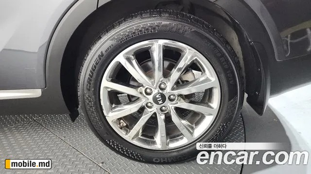 2016 Kia Sorento — photo 21