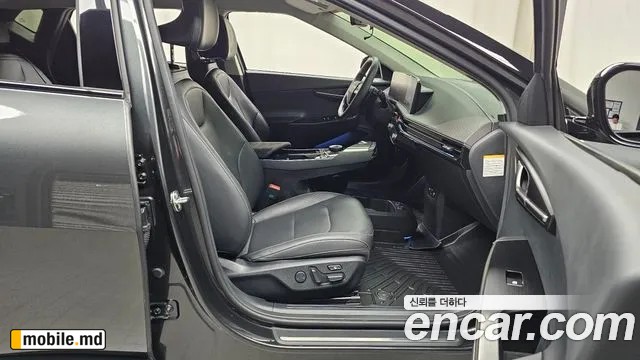 2025 Kia EV6 — photo 26