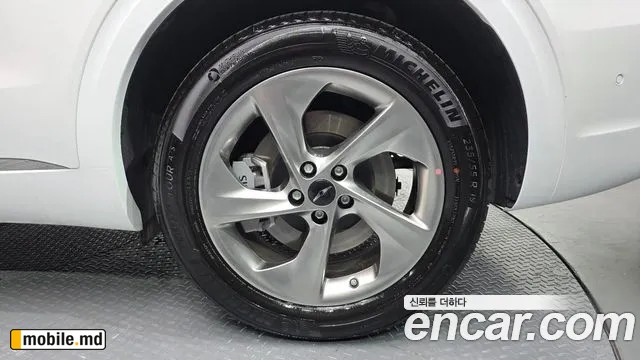 2026 Genesis GV70 — photo 21