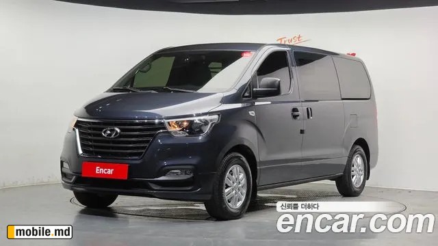 2018 Hyundai Starex