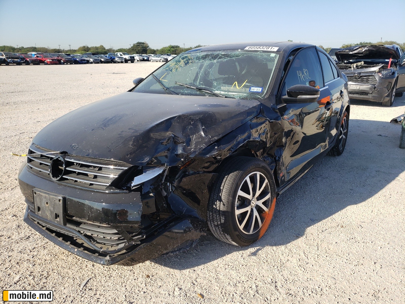2018 Volkswagen Jetta — photo 2