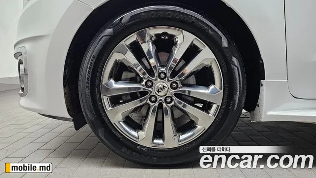 2018 Kia Canival — photo 5