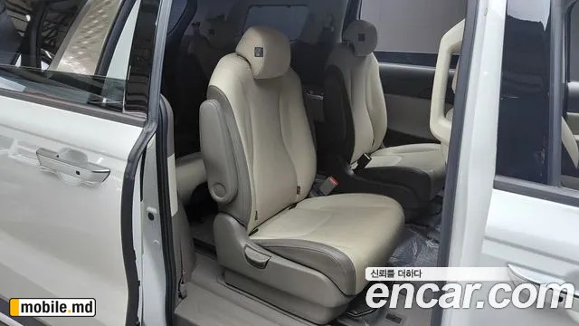 2022 Kia Canival — photo 26