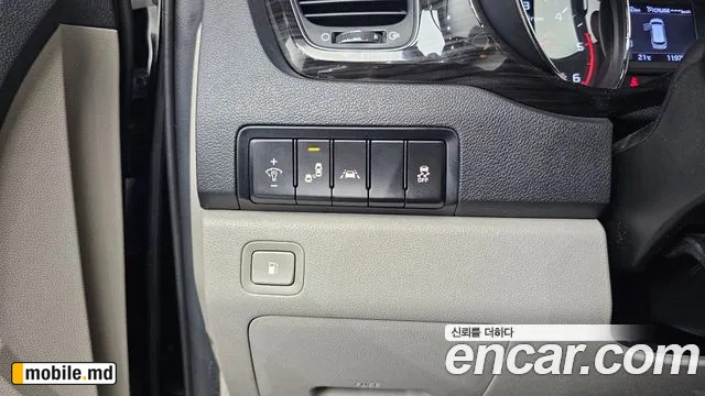 2019 Kia Canival — photo 27
