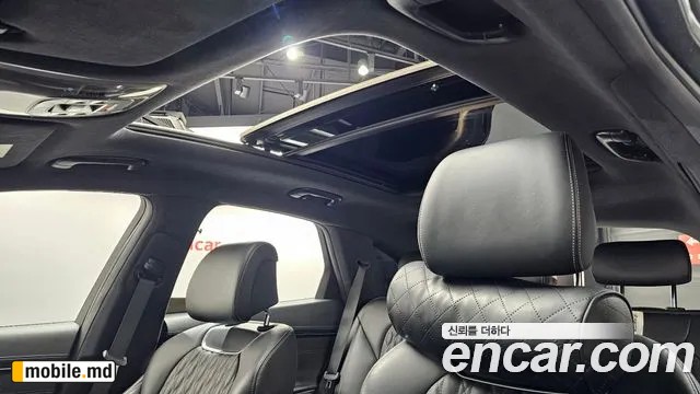 2021 Genesis GV70 — photo 15