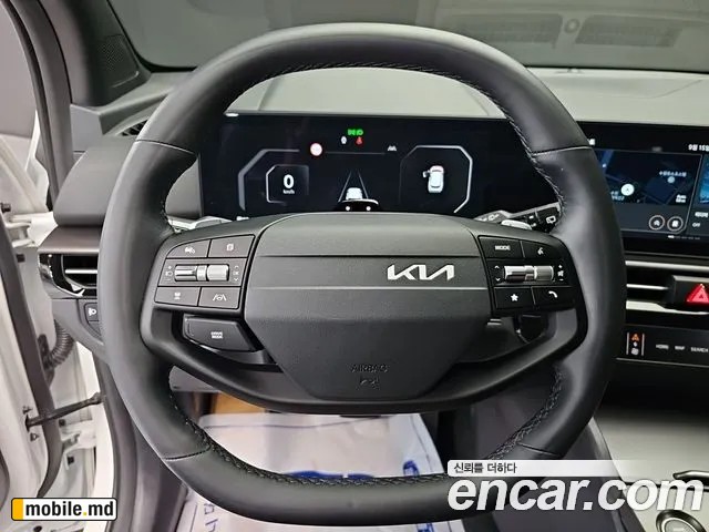 2025 Kia Sportage — photo 12