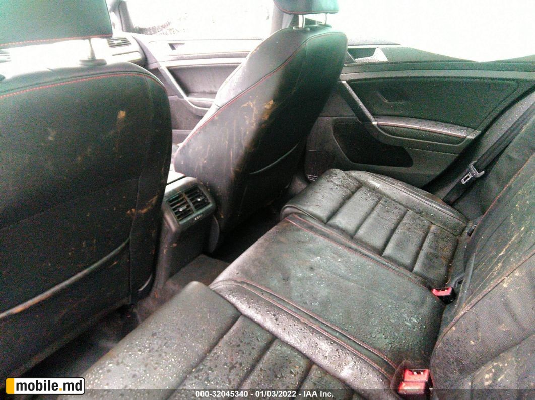 2020 Volkswagen Gol — photo 8