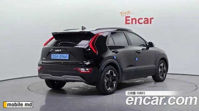2024 Kia Niro — photo 2
