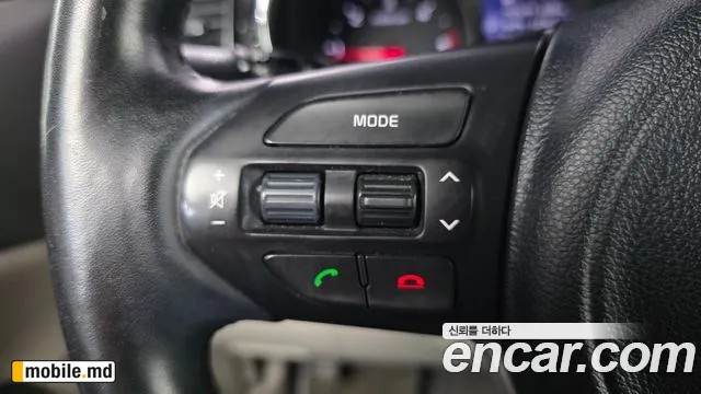 2017 Kia Canival — photo 19