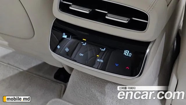 2025 Genesis G80 — photo 30
