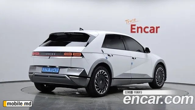2024 Hyundai IONIQ — photo 2