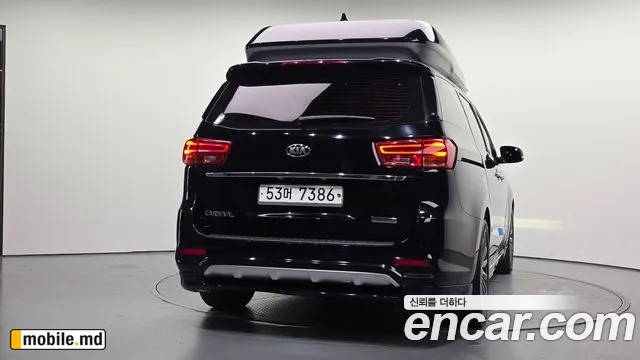 2019 Kia Canival — photo 4