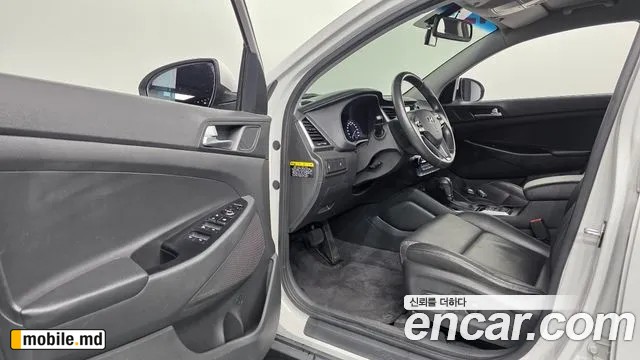 2016 Hyundai Tucson — photo 10