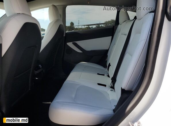 2021 Tesla Model Y — photo 10