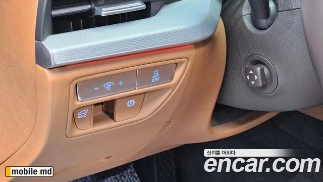 2022 Genesis G80 — photo 14