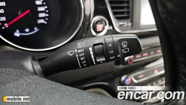 2018 Kia Canival — photo 35