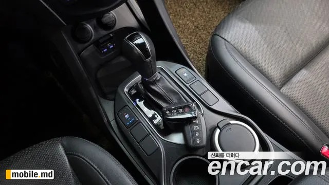 2015 Hyundai Santafe — photo 9