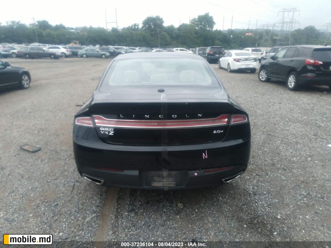 2016 Lincoln MKZ — photo 16