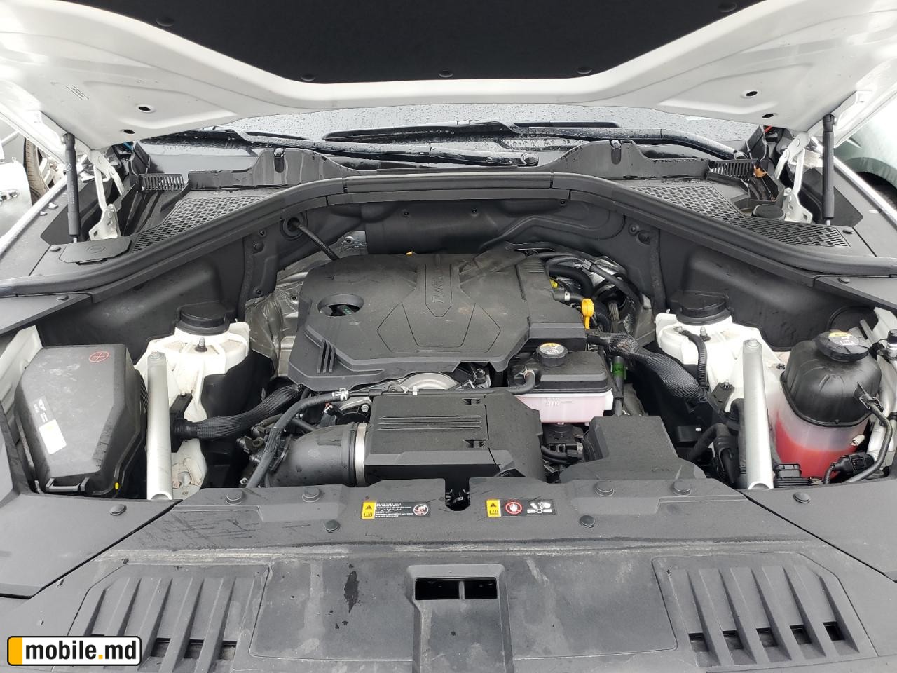 2022 Genesis GV80 — photo 12