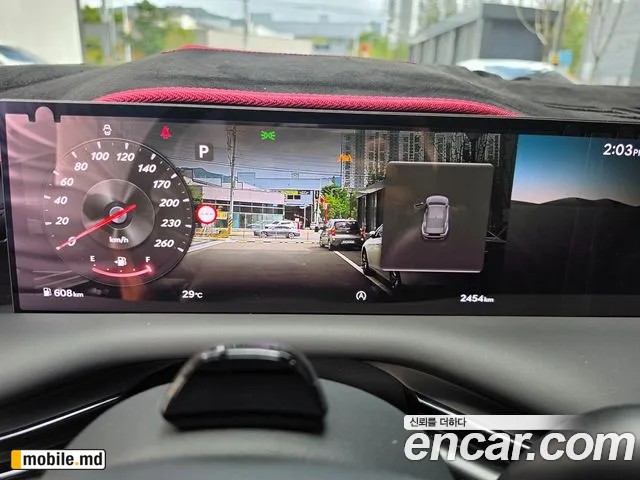 2027 Genesis G80 — photo 10