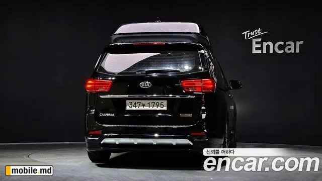 2020 Kia Canival — photo 4