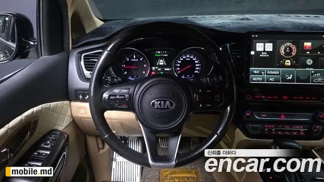 2018 Kia Canival — photo 14