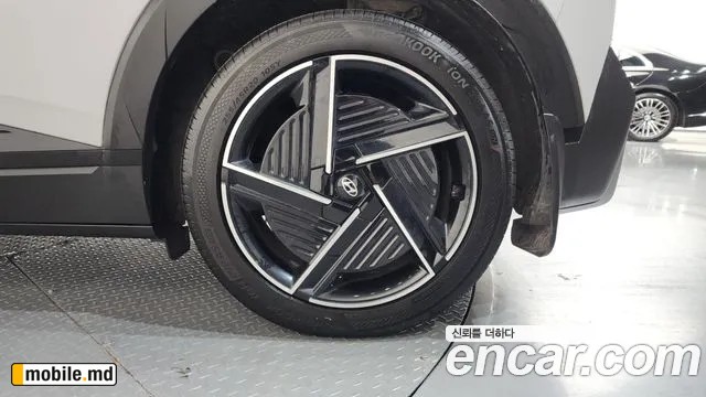 2025 Hyundai IONIQ — photo 21