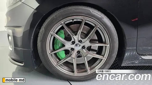 2018 Kia Canival — photo 5