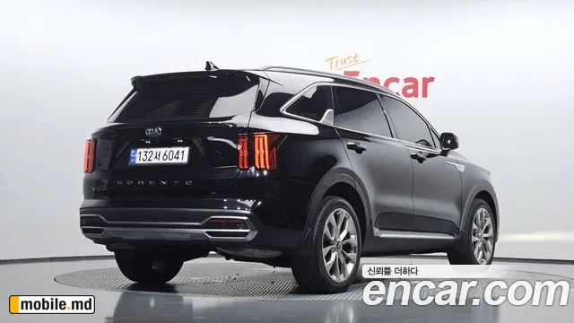 2021 Kia Sorento — photo 2