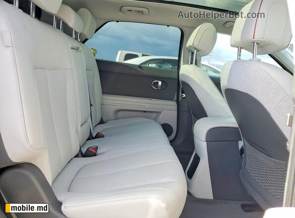 2024 Hyundai IONIQ — photo 11