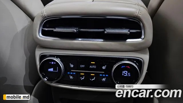 2020 Genesis GV80 — photo 18