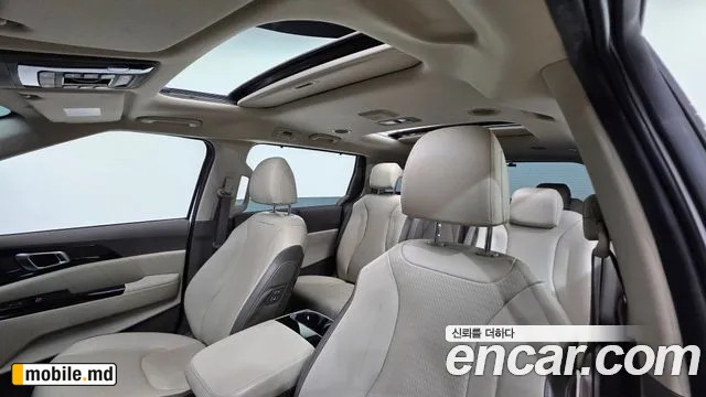 2021 Kia Canival — photo 11