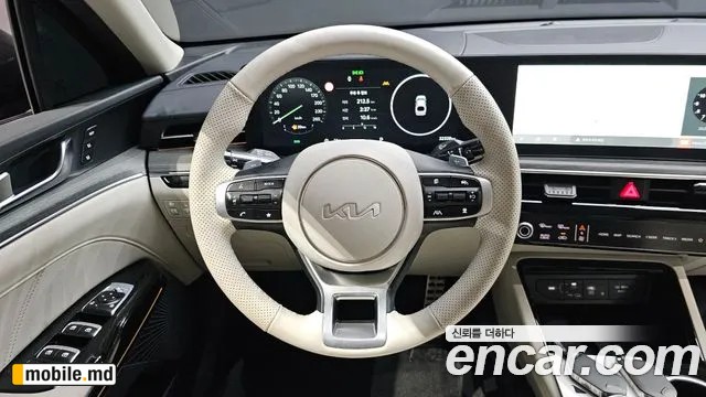 2025 Kia K5 — photo 12