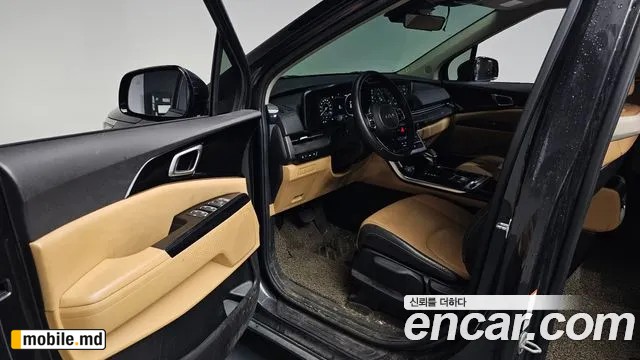 2023 Kia Canival — photo 10