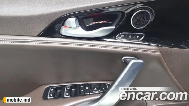 2018 Kia Stinger — photo 17