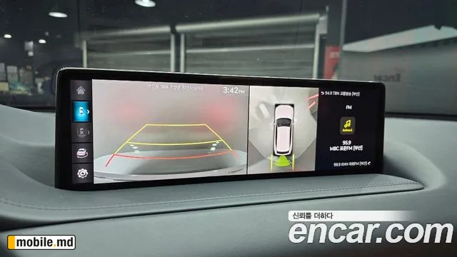2022 Genesis GV80 — photo 15