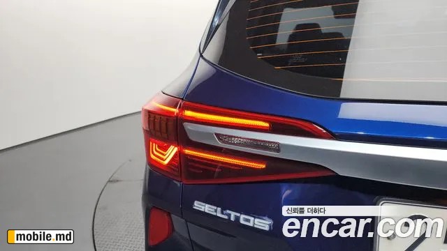 2022 Kia Seltos — photo 23