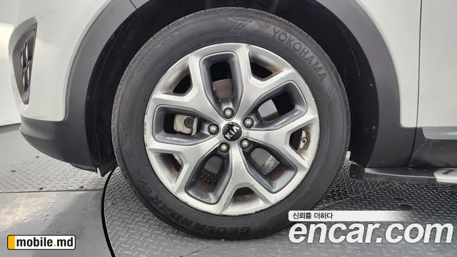 2016 Kia Sorento — photo 5