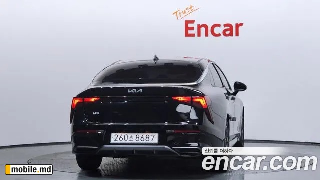2025 Kia K5 — photo 4