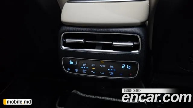 2025 Genesis GV70 — photo 20